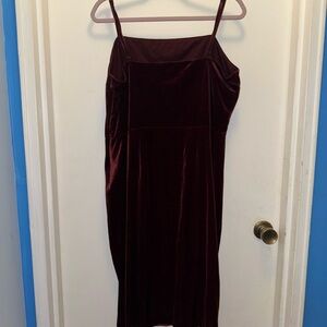 Elegant Burgundy Velvet Dress